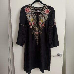 Johnny Was Workshop Embroidered Tunic Dress Black Medium